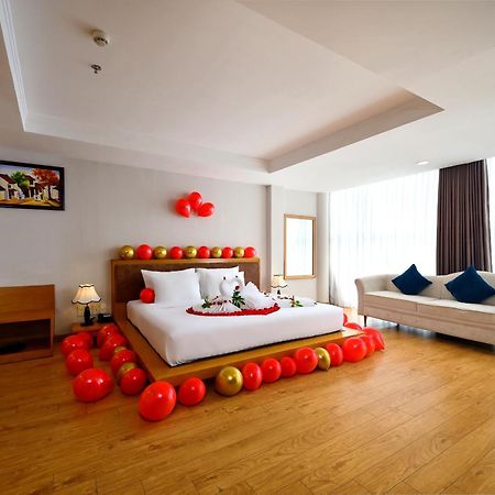 Ttc Hotel Deluxe Airport Ho Chi Minh-stad Buitenkant foto