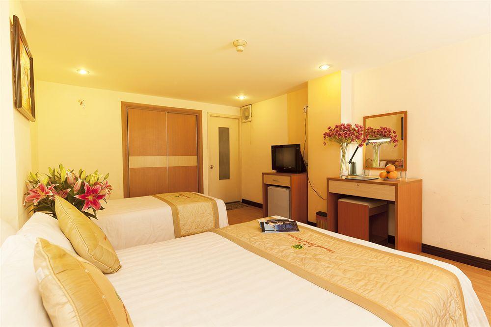 Ttc Hotel Deluxe Airport Ho Chi Minh-stad Buitenkant foto