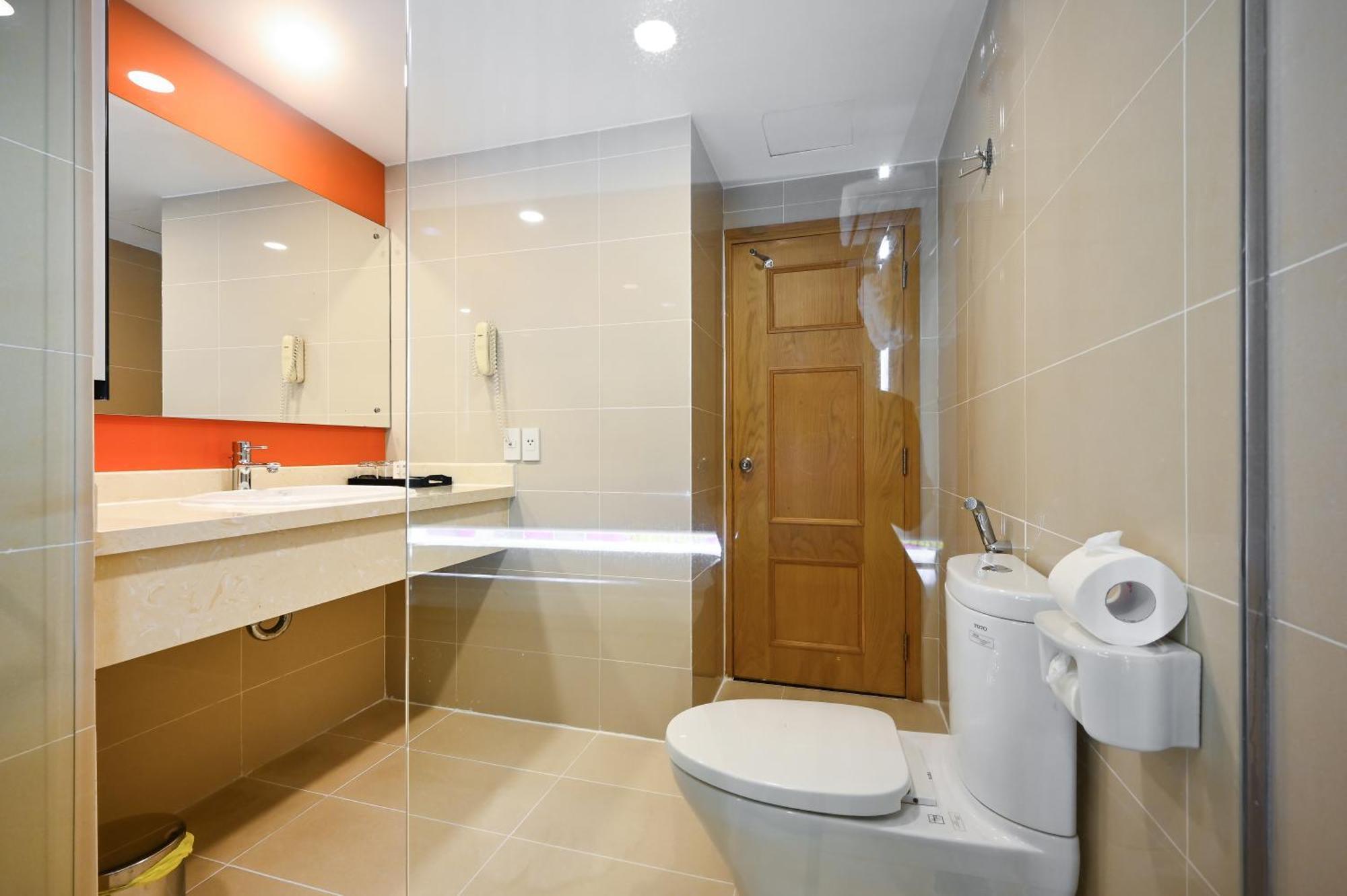 Ttc Hotel Deluxe Airport Ho Chi Minh-stad Buitenkant foto
