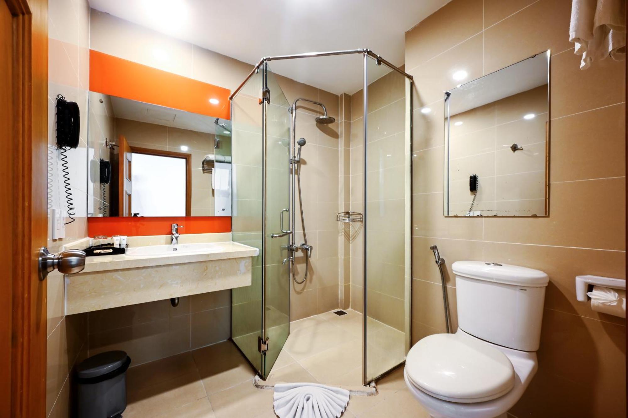 Ttc Hotel Deluxe Airport Ho Chi Minh-stad Buitenkant foto