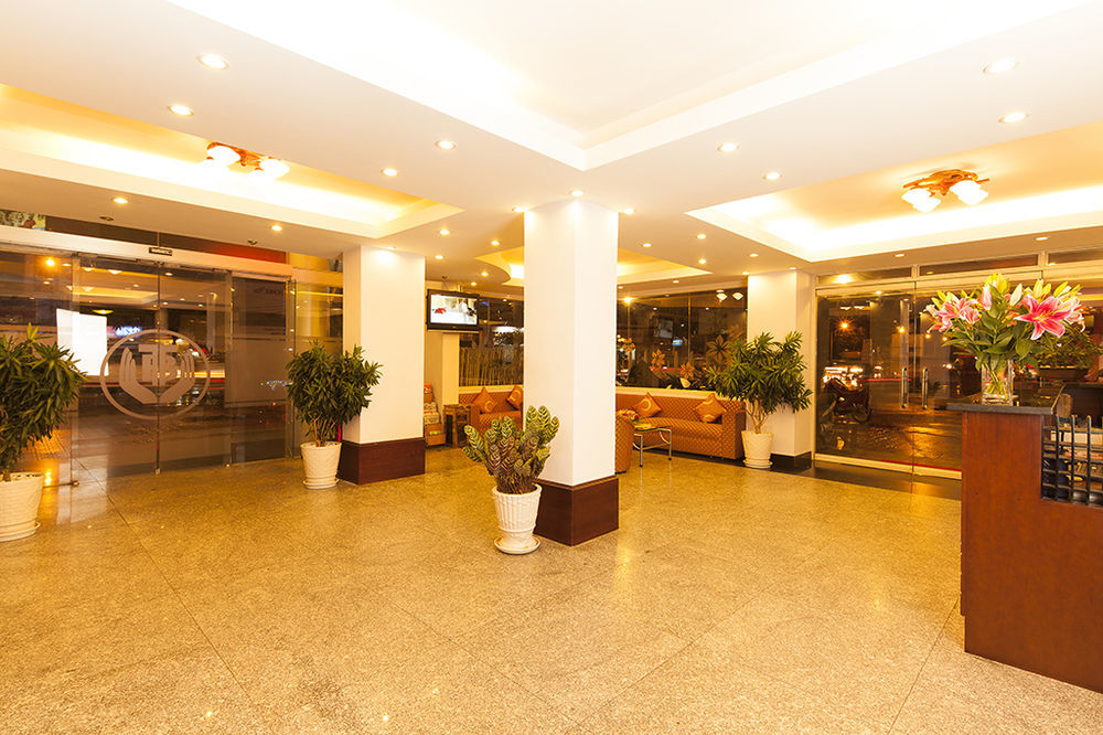 Ttc Hotel Deluxe Airport Ho Chi Minh-stad Buitenkant foto